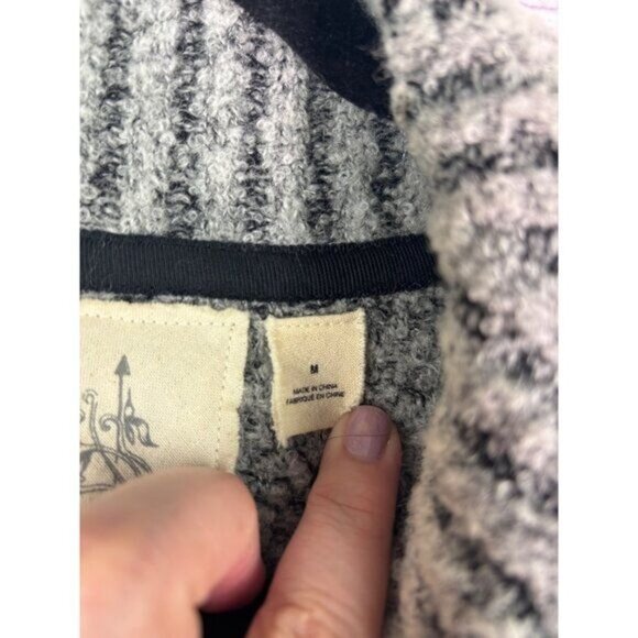 Anthropologie Angel Of The North Wool Cabled Boucle Sweater M Gray - Picture 6 of 15